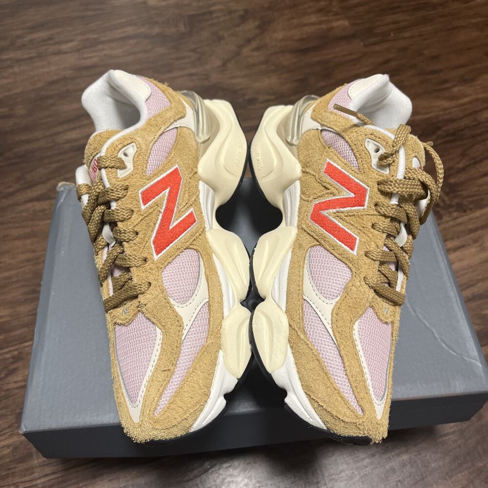 New Balance 9060 Beige Pink Sneakers Women’s Size 8 New With Box - Picture 4 of 7